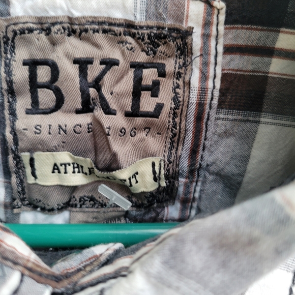 BKE Mens Shirt - Picture 3 of 5